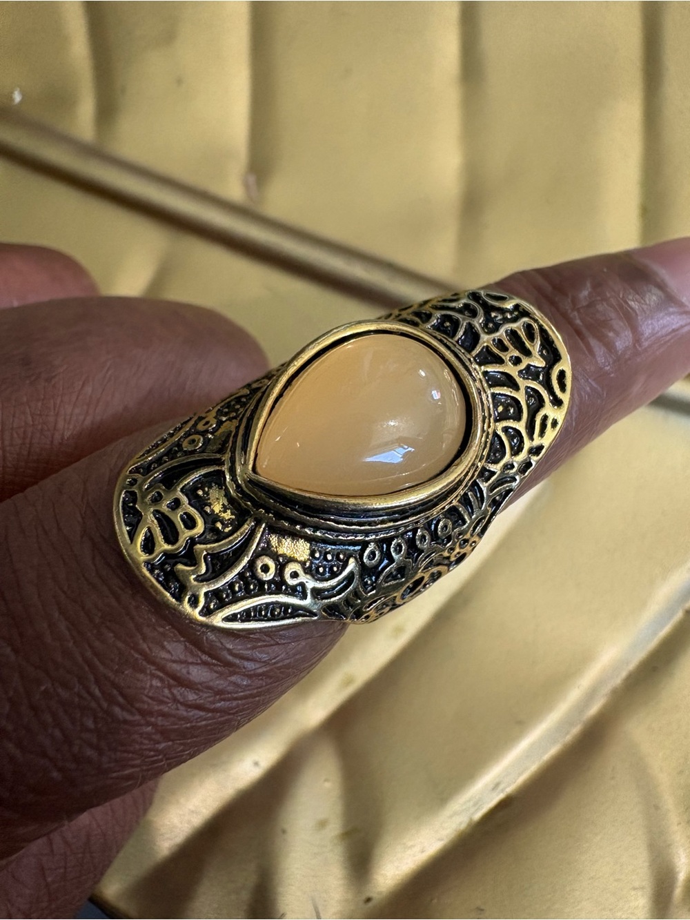 Boho Filigree Statement Ring with Teardrop Cabochon - Gold Tone Size 8